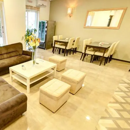 Apart.hotel Grand 公寓式酒店